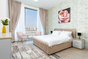 Beautiful 1BR With Pool & Gym Near Metro, Dubai